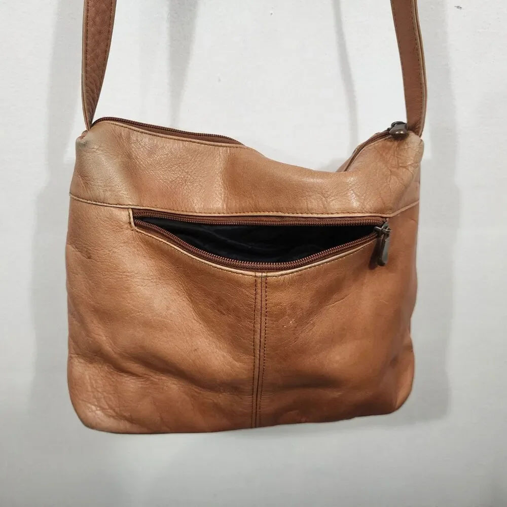 Leather Zip Top Handbag Purse Crossbody Bag Detroit Tigers MLB Brass Stud 11x9x4